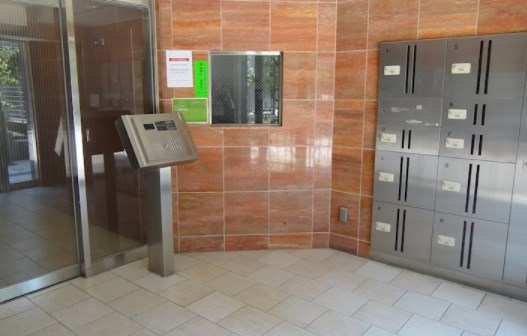 エントランス　★見学予約受付中★