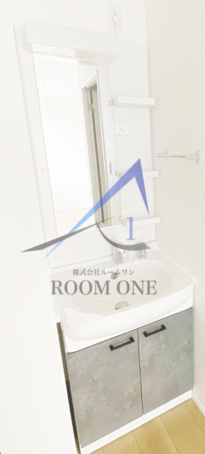 洗面設備　洗面台です。