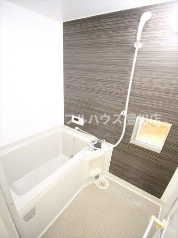 バス・シャワールーム　写真は別室