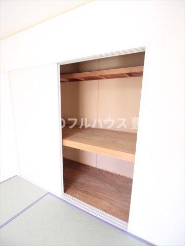 収納　写真は別室
