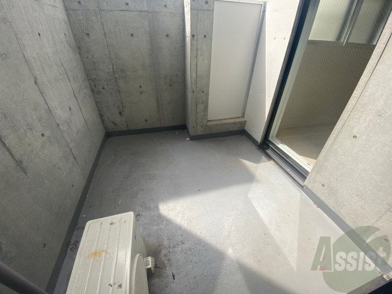 バルコニー　バルコニーが付いていますので一息ついてみてはいかがですか。