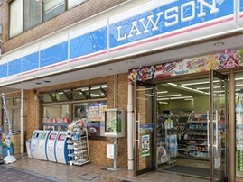 コンビニ　ローソン台東三丁目店（コンビニ）まで130m