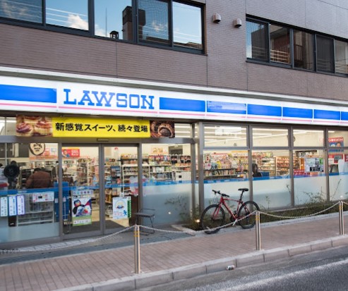 コンビニ　ローソン　JR三鷹駅南口店（コンビニ）まで174m