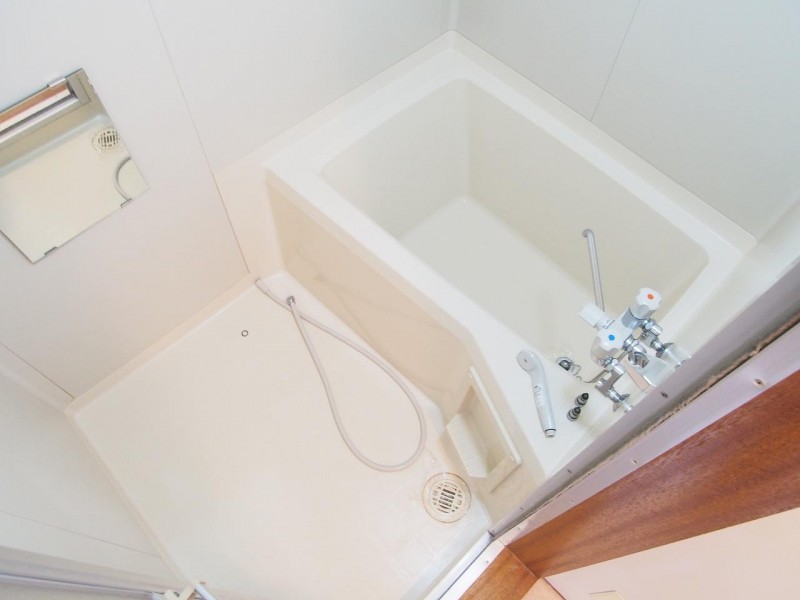 バス・シャワールーム　浴室