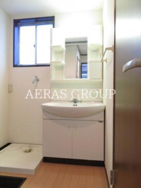 洗面設備　別部屋同間取り