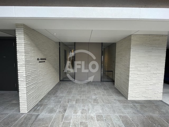 エントランス　エル・セレーノ天満橋　エントランス