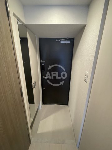 玄関　エスリードレジデンス大阪福島イースト　玄関