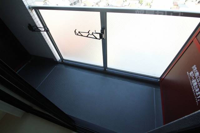 バルコニー　イメージ写真