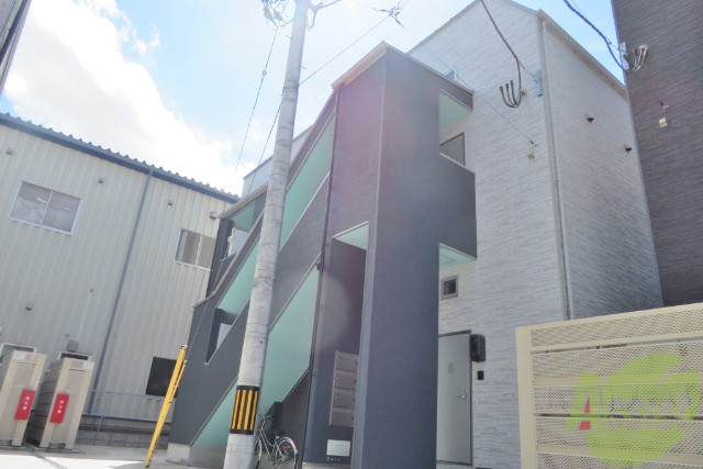 建物外観　仙台市若林区大和町１４「スペリアージュ」