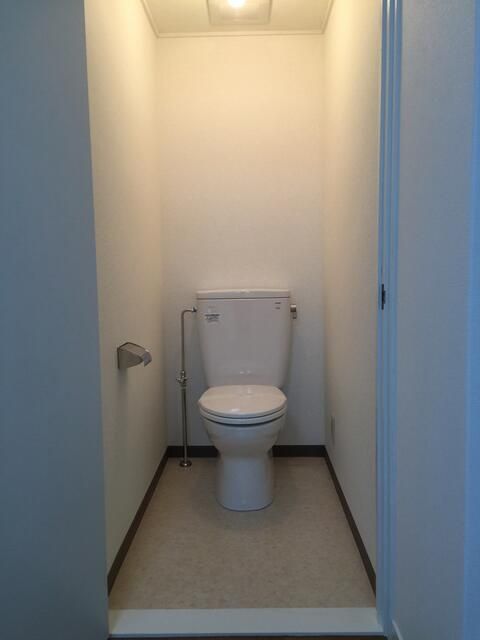 トイレ　※別号室参考写真※