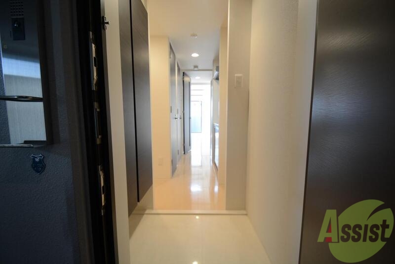 玄関　シューズボックスあります