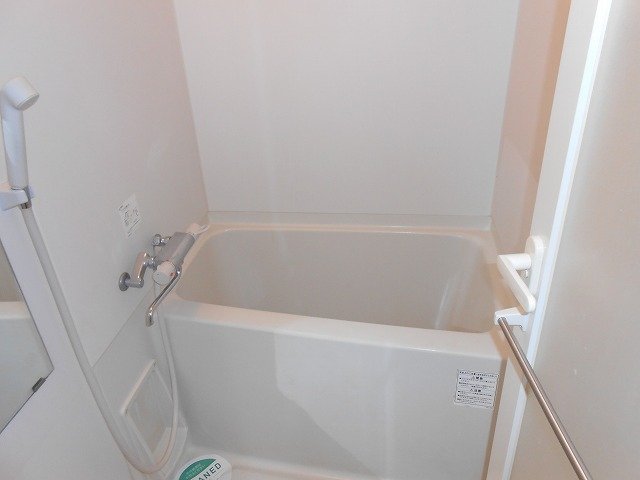 バス・シャワールーム　日々の暮らしに欠かせないお風呂です