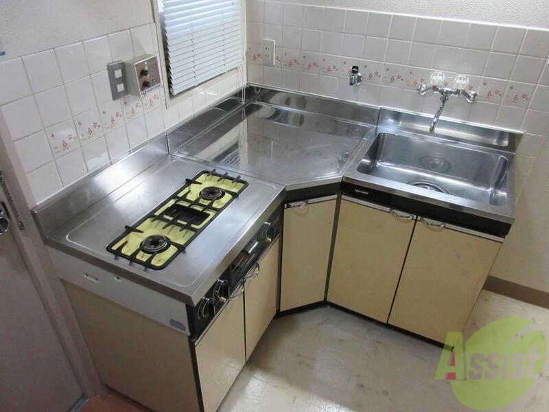 キッチン　広いシンクと調理スペースの両立を叶え効率よく調理がはかどる