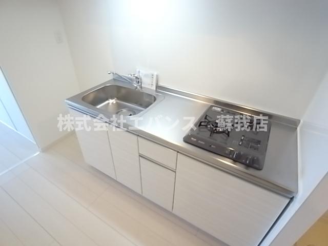 キッチン　2口システムキッチンでお料理をお楽しみください