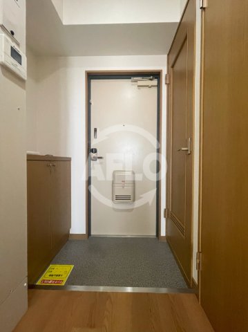 玄関　アパルト松崎　玄関