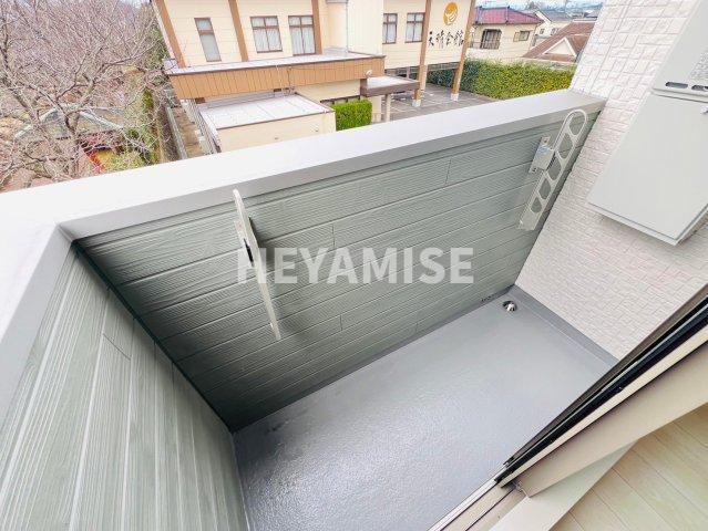 バルコニー　※室内画像は別号室のもの