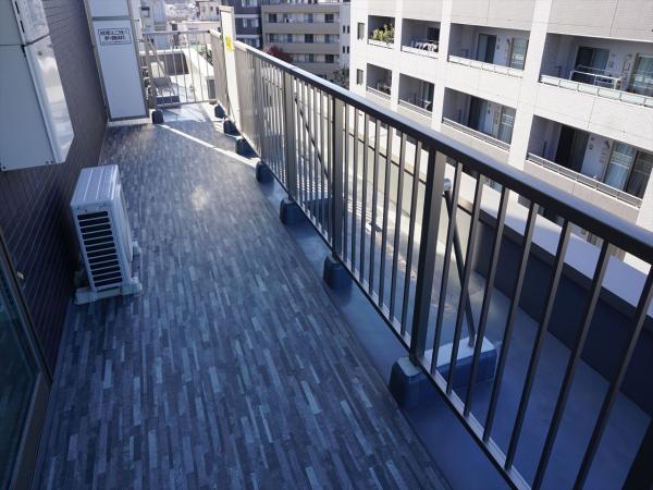 バルコニー　バルコニー（テラス）