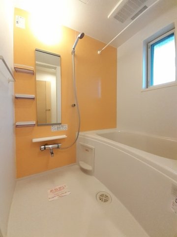 バス・シャワールーム　日々の疲れを癒すお風呂付です