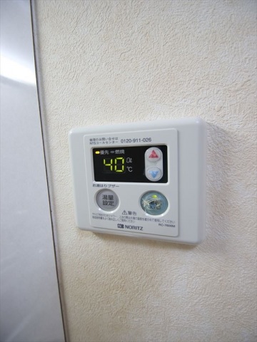 その他設備　給湯リモコン付で温度調整ラクラク