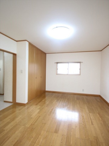 居室・リビング　9.5帖洋室