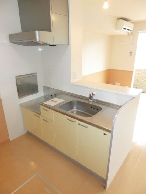 キッチン　お問合せはタウンハウジングまで！※現地待合わせ相談可能