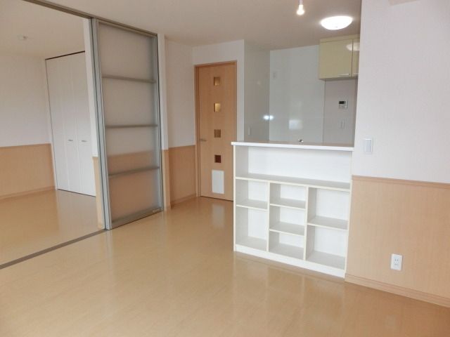 居室・リビング　お問合せはタウンハウジングまで！※現地待合わせ相談可能