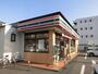 コンビニ　セブンイレブン（コンビニ）まで300m