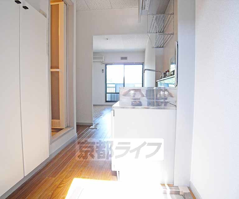 玄関　玄関です。