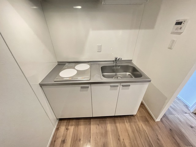 キッチン　別部屋参考写真です