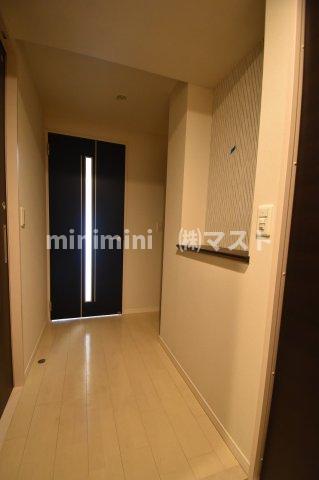 玄関　※建物内別間取参考写真