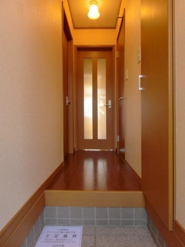 玄関　図面と現状に相違がある場合には現状を優先