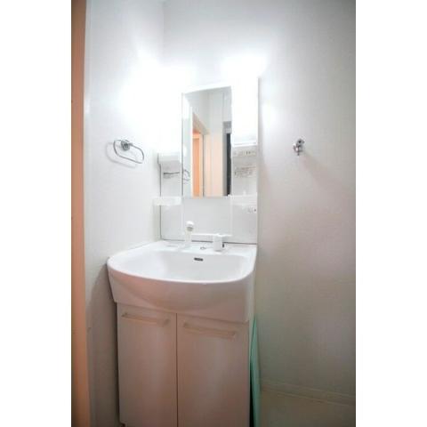 洗面設備　洗髪洗面化粧台（イメージ）