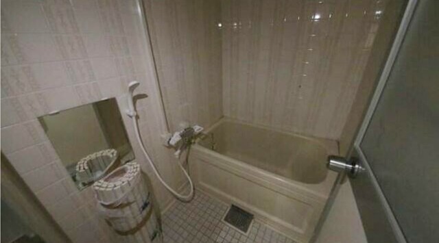 バス・シャワールーム　お風呂です