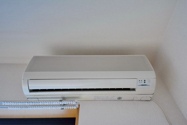 その他　★エアコン★