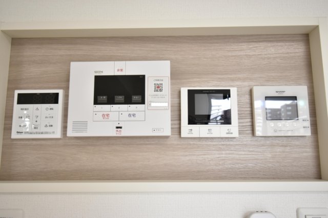 セキュリティ　モニタ付インターホンです。ホームセキュリティ完備。