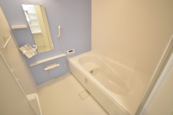 バス・シャワールーム　お風呂で日々の疲れを落としましょう