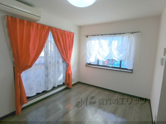 居室・リビング　洋室