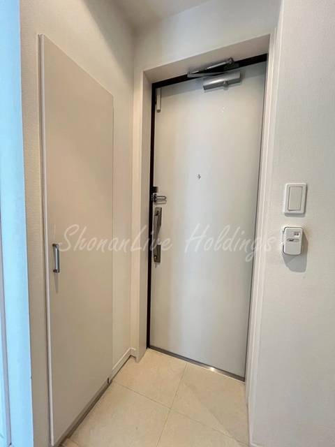 玄関　シューズボックスございます♪