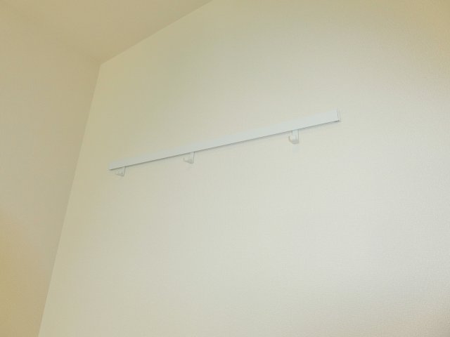 その他部屋・スペース　★雨の日も安心の室内物干フック★