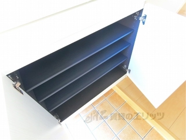 収納　下駄箱