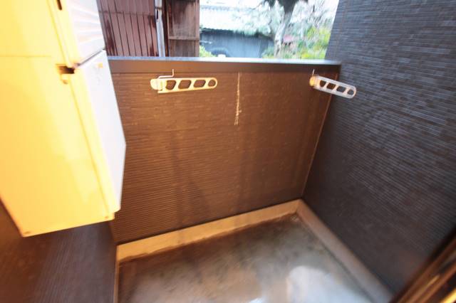 バルコニー　バルコニーも広々