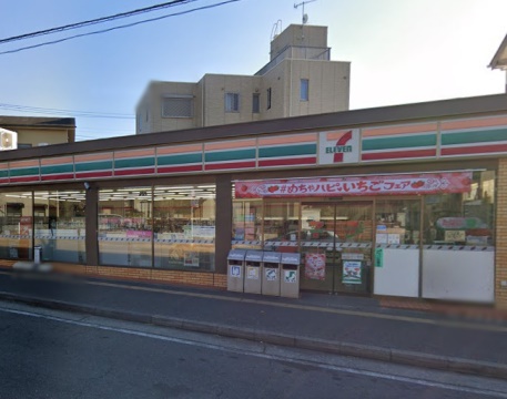 コンビニ　セブンイレブン（コンビニ）まで302m