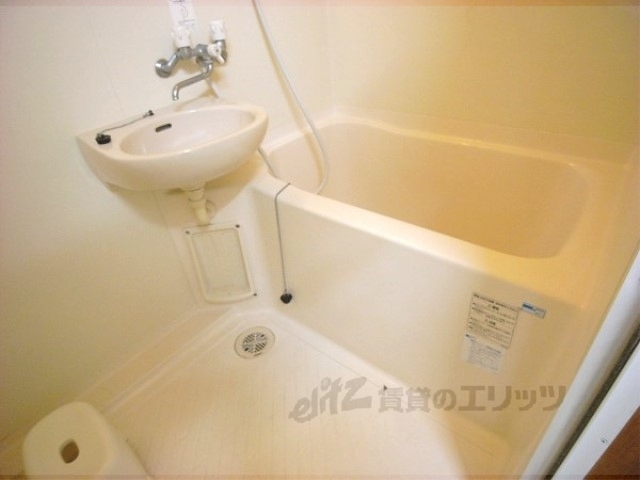 バス・シャワールーム　バス