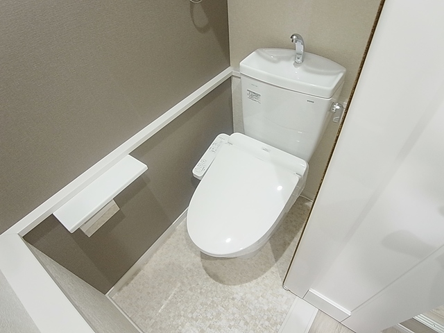 トイレ　ウォシュレット完備のトイレ