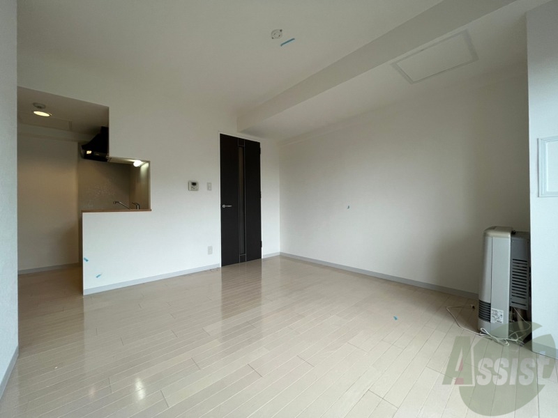 居室・リビング　明るいお部屋は気持ちよく過ごせそうですね。