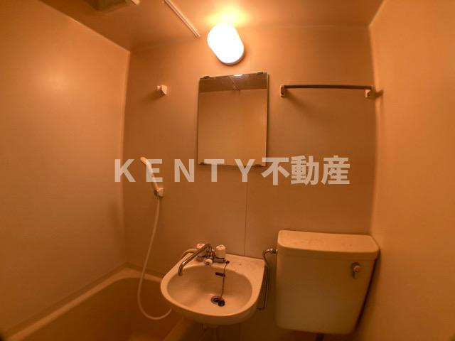 洗面設備　コンパクトで使いやすい洗面所