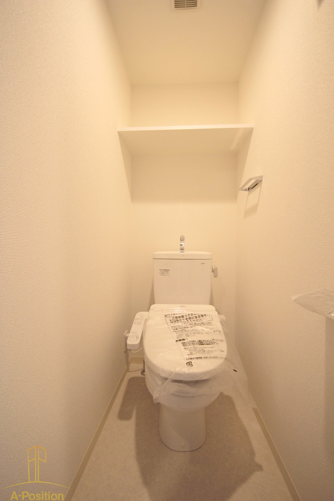 トイレ　エステムコート大阪WESTII