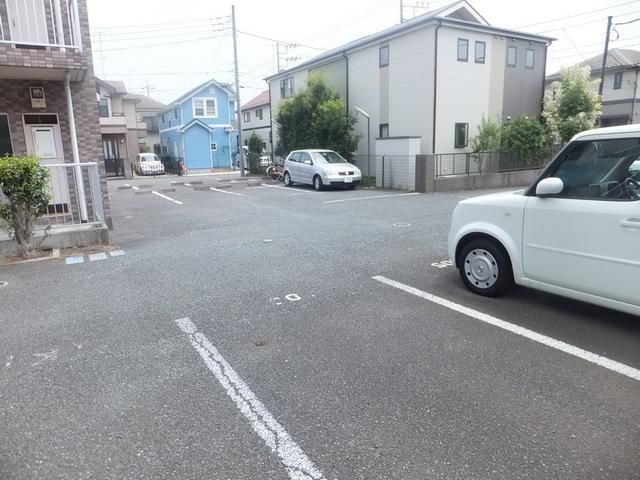駐車場　★駐車場はたくさんあります★
