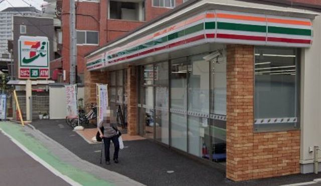 コンビニ　セブンイレブン川口5丁目店（コンビニ）まで911m
