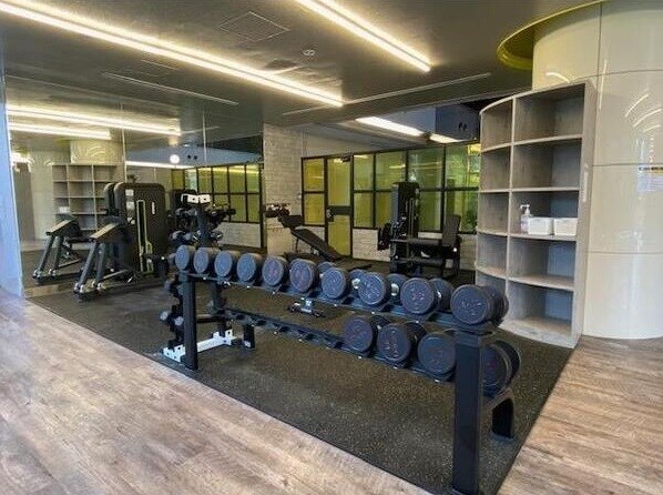 エントランス　ジムスペース